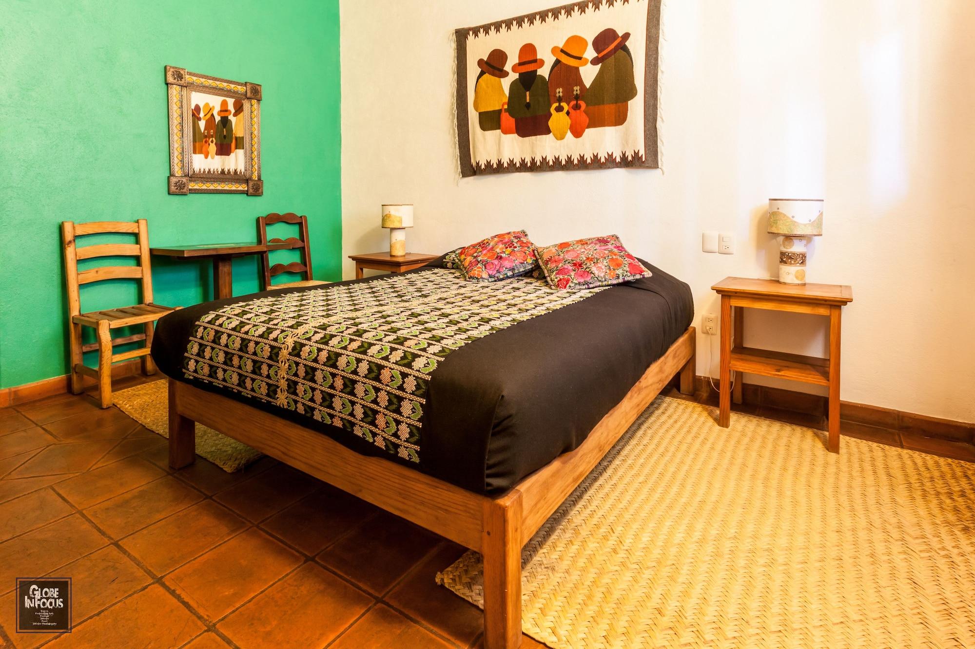 Posada Yolihuani Patzcuaro Bagian luar foto