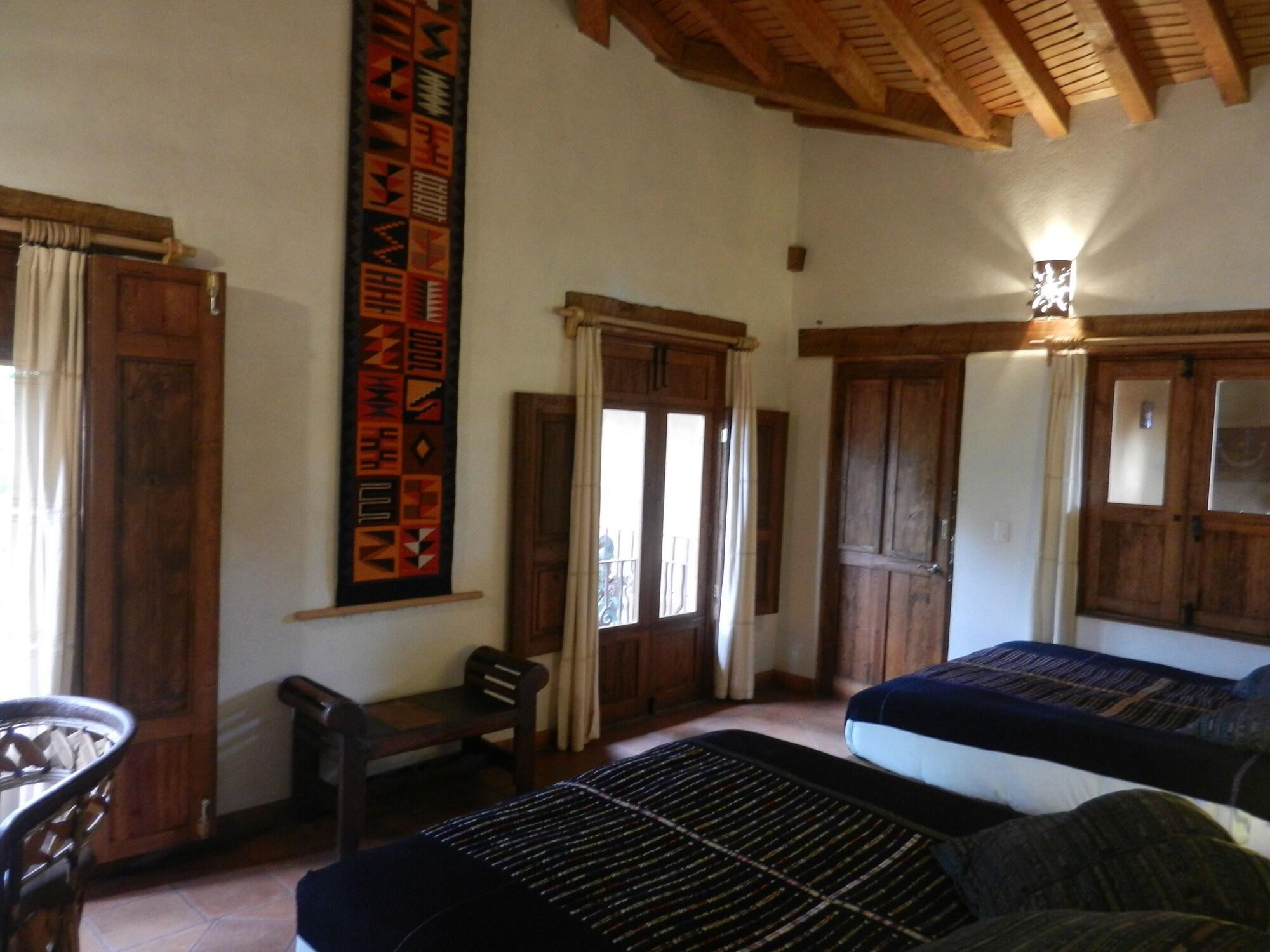 Posada Yolihuani Patzcuaro Bagian luar foto