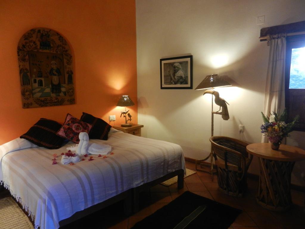 Posada Yolihuani Patzcuaro Bagian luar foto