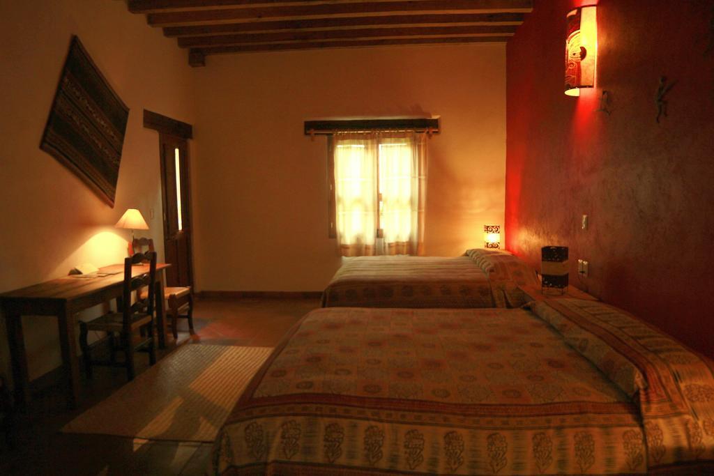 Posada Yolihuani Patzcuaro Bagian luar foto