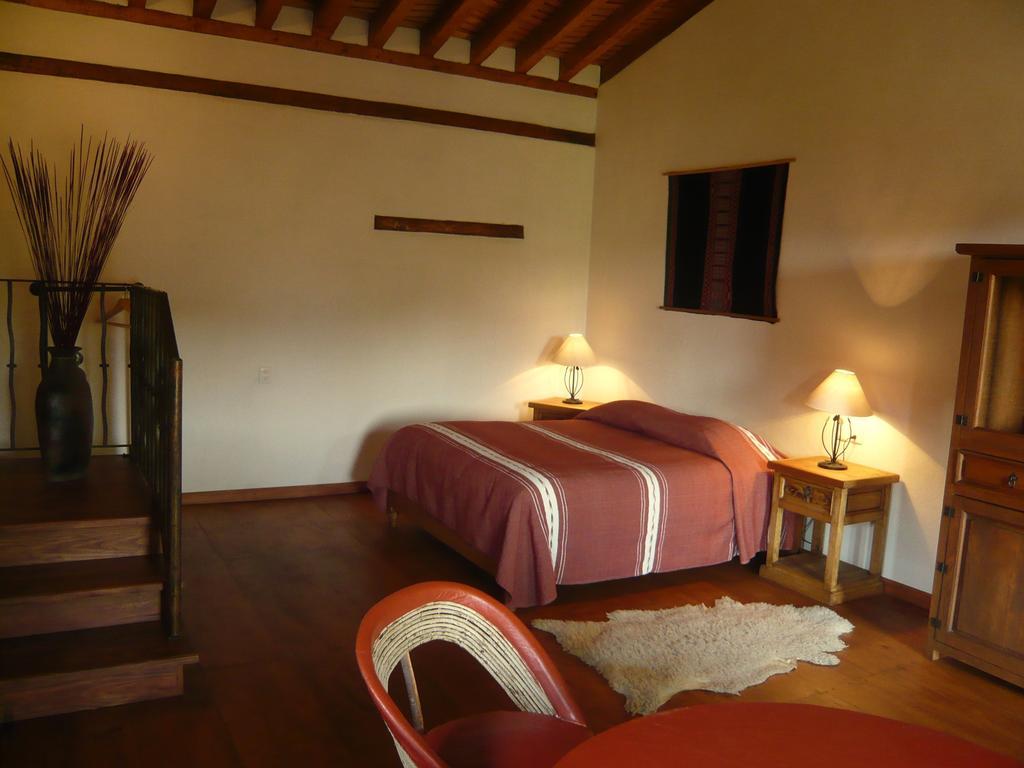 Posada Yolihuani Patzcuaro Bagian luar foto
