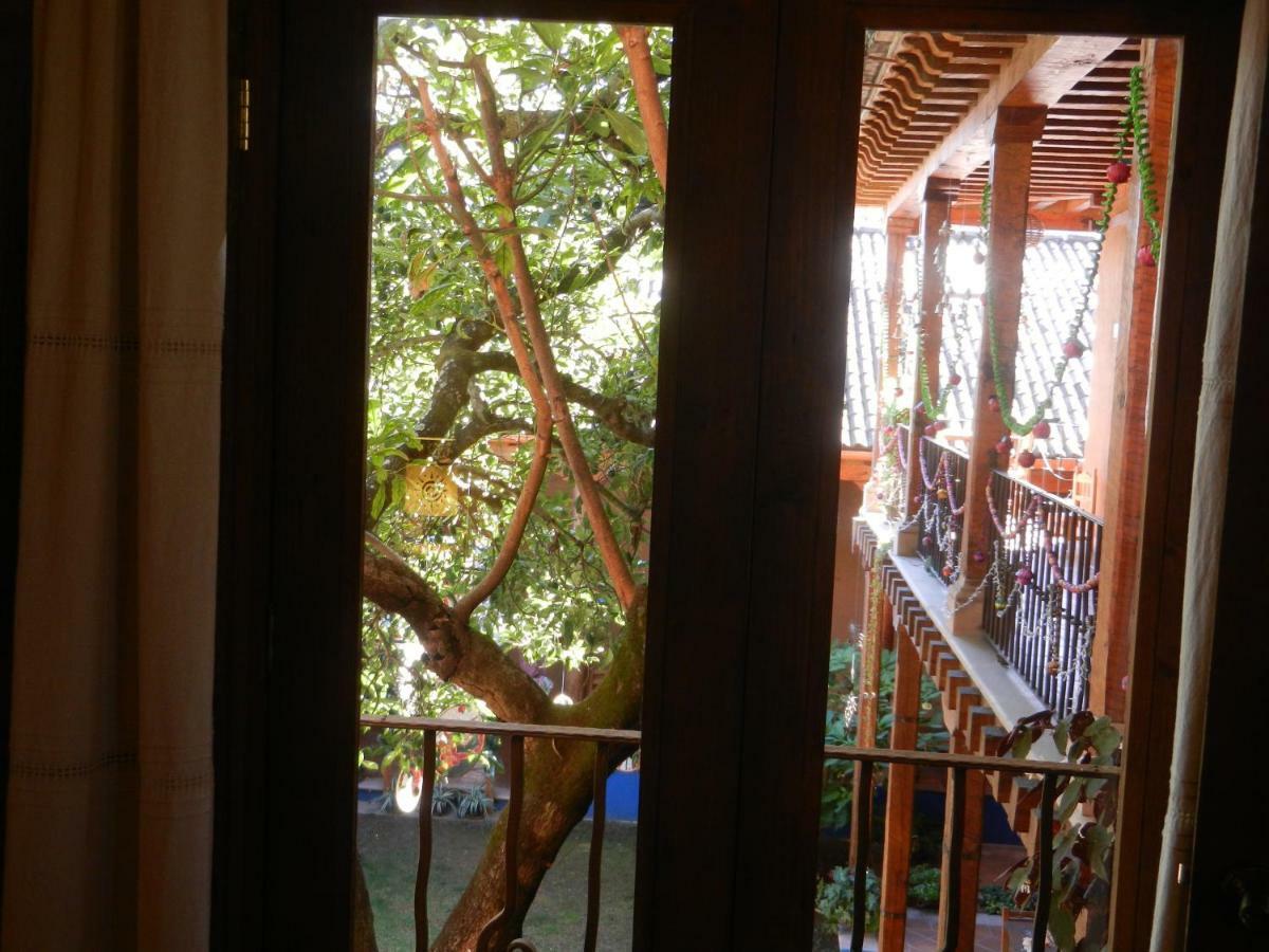 Posada Yolihuani Patzcuaro Bagian luar foto