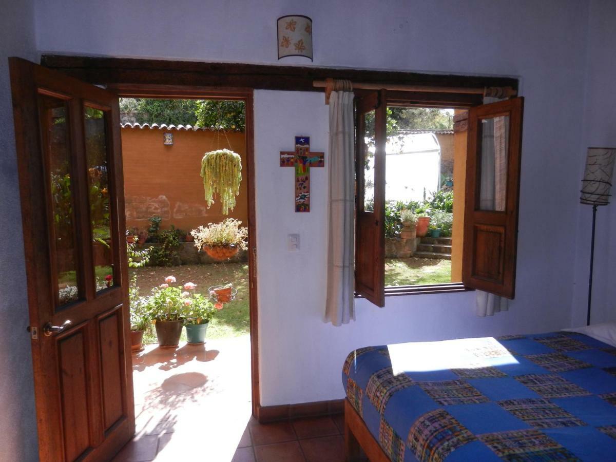 Posada Yolihuani Patzcuaro Bagian luar foto